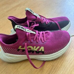 Hoka carbon x3- Magenta and Black